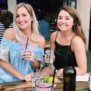 Meet your Posher, Ansley